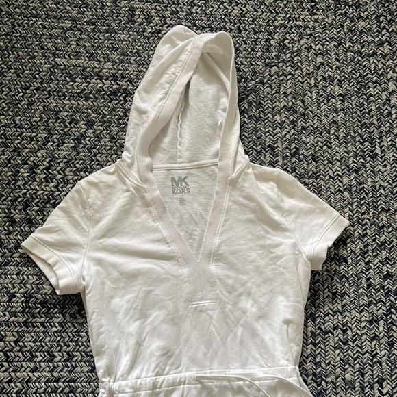 Michael Kors Drawstring dress. Cover up. Hoodie. Pockets. medium. - Picture 4 of 5